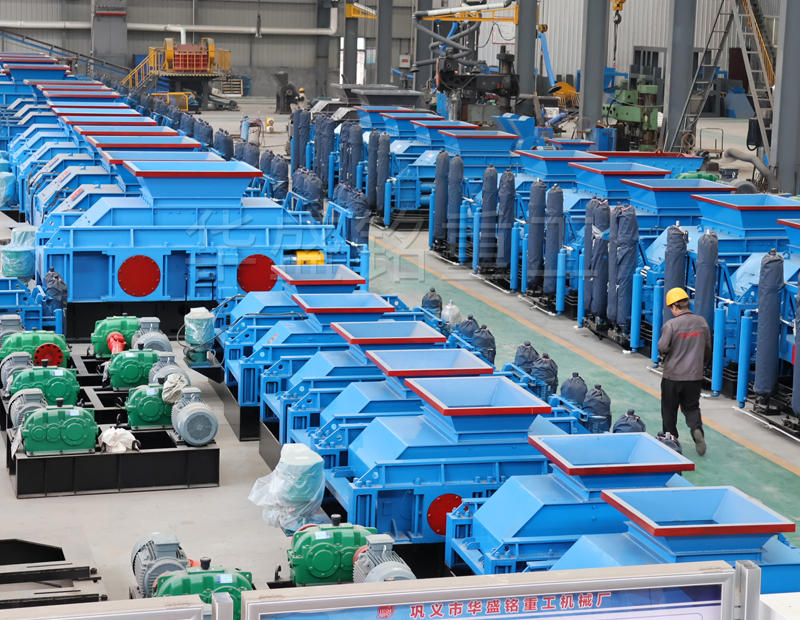 輝綠巖制砂用時(shí)產(chǎn)100噸液壓對(duì)輥制砂機(jī)效果好嗎？