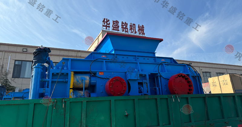 瓜米石輥壓制砂機(jī) 瓜米石輥壓制砂機(jī)