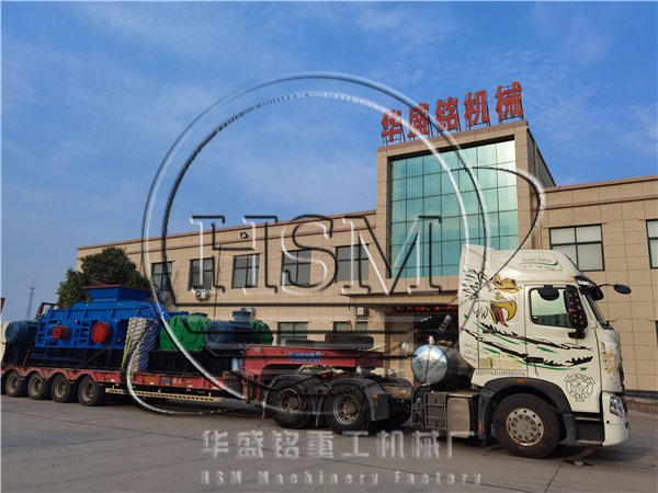 液壓對(duì)輥制砂機(jī)
